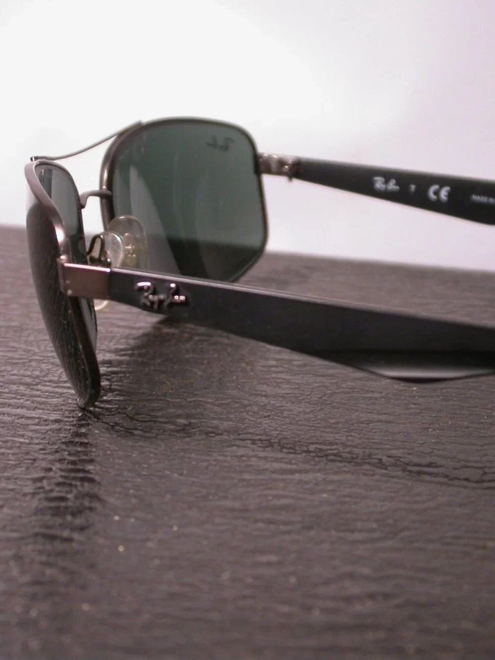 Ray-Ban up auction